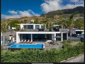 Villa Rubydom By Turin - Image 1