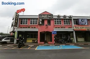 Happy Inn Hotel - Image 1