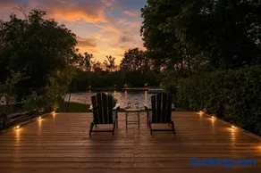 Private Nordic Spa Retreat Sauna Plunge Waterfront - Image 1