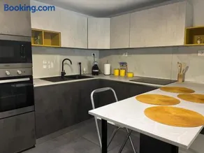 Almarea House - Image 2