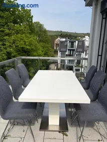 Stylish apartment with terrace in the 19th arrondissement - Image 1