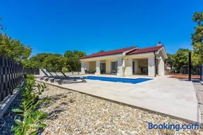 Villa Una - Image 1