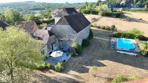 Gîte la Tanière classé 3 étoiles avec terrasse et piscine - Image 3
