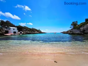 Villa Exclusiva, Piscina Privada y Vistas al Mar - Image 2
