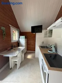 L Instant Suspendu Chalet Jacuzzi Sauna Piscine - Image 2