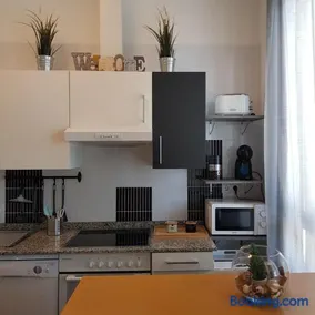 ESTUDIO IDEAL 2 EN VIGO PARA VACACIONES Y TRABAJO - Image 3