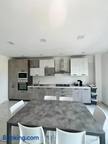 Patricia's Apartment - Image 2