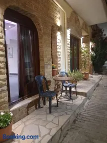 Chrysoulas Apartment - Image 3
