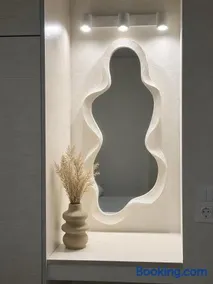 Tsakalos Apartments - Image 1