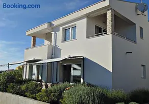 House Natali 70m from the beach - free EV top up - Image 2