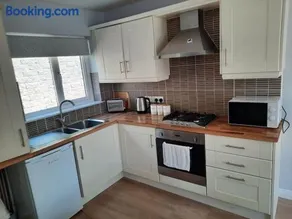 Cushendall Cottage, Moneyvart - Image 3
