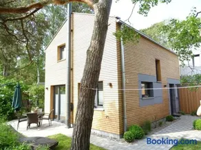 "Strandhus Fink" - Image 1