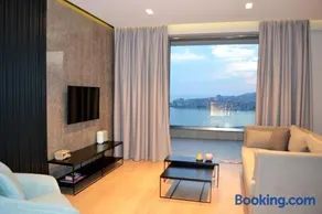 ArtNest Boutique Hotel & Suites - Image 1