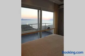 360° View Suites Cos - Image 3