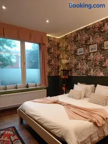 B&B Fleur - Image 1