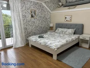 Cozy Family House - Image 3