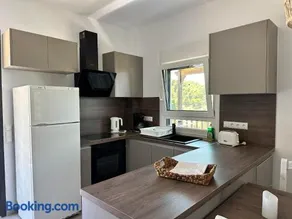 Pandora Studios Skiathos - Image 2