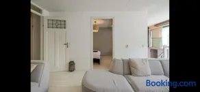 Spacious 3-Bedroom Apartment Amsterdam West - by Peter - Image 3