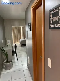 Studio Business West Flat - Image 3