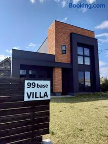 1棟貸し別荘-最大10名-バレルサウナ-屋根付き屋外BBQ-ビリヤード-SUPサーフィン体験も 99base VILLA - Image 2
