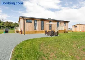 Winston Farm Lodges - Image 3