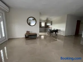 Sky Apartment - Image 4