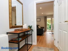 Heather's Cottage - Image 2