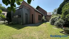 Hooiland's Hof - Image 1