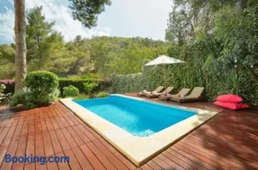 Villa Retreats - Image 4
