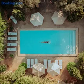 CASA SAN ROCCO - Luxurious Grand 18th C. Palace with Gardens & Pool - Image 3