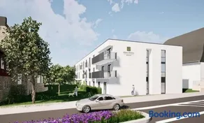 Green Trail Hotel - Image 2