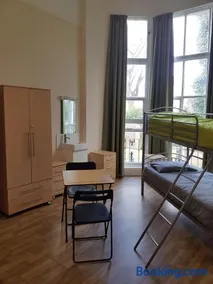 Belsize House (Belsize Park) - Image 4