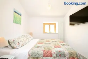 Pollenca Townhouse - Image 3
