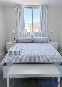 Coastal Comfort In The Heart Of Coogee - Image 2
