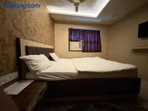 Hotel Aurelia Heights - Image 4