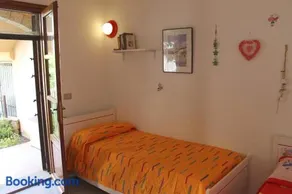 Sardinia Blue Retreat - Image 2