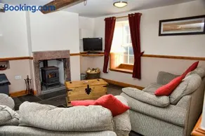 DAIRY MAIDS COTTAGE - Image 5