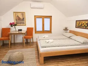 Airport Studio Loft - Galleria - Image 4