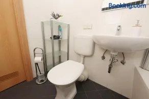 Ferienwohnung Nikolaikirchturm der WAG - Image 3
