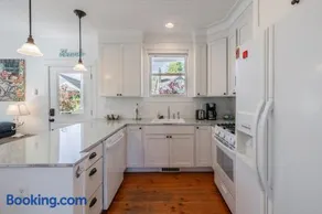 Happy As A Clam by Seabrook Hospitality - Image 2