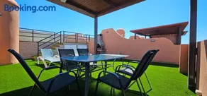 Apartamentos Paraíso Vera Playa, Ed Palmerston, Atico A con piscina privada y vistas al mar, 50m de la playa, WIFI - Image 2