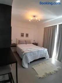 Exclusive Studio Ezeiza 105 - Image 1