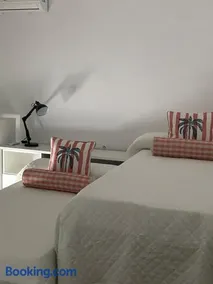 Center Luxury Chalet Mazagón - Image 2