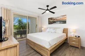 Beachside Bliss on Marine Parade - Image 2