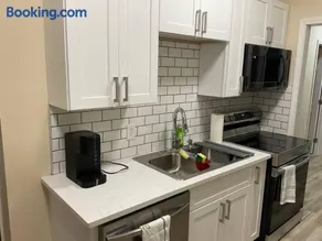 Stylishly designed basement. - Image 3