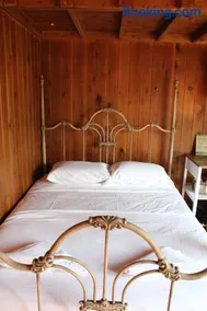 Abe's Cot - Image 2