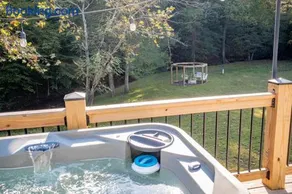Hot Tub - Fire Pit - River - State Park - King Bed - Image 1