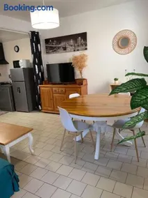 La Vallée Claire - Image 1