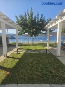 Bluevera seafront villa-Aidipsos bay - Image 2
