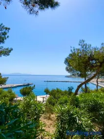 Meintis Apartments Rafina - Image 3